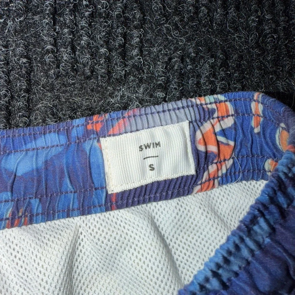 PacSun Mens Swim Trunks Purple Abstract Floral Graffiti Print Shorts Small